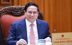 Tăng thêm bác sĩ, giáo viên về cơ sở, vùng sâu