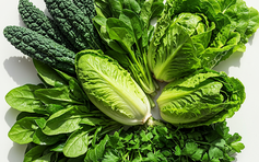 Ngày mới với tin tức sức khỏe: Ăn gì để tóc đen lâu?