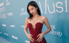 Jennie (BlackPink), aespa tỏa sáng tại lễ trao giải Billboard