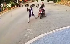 Bình Dương: Xác minh vụ người đàn ông chạy ô tô lấn làn, dùng gậy đánh người