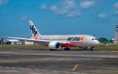 Hành khách tìm cách mở cửa, máy bay Jetstar chở hơn 200 người phải quay đầu
