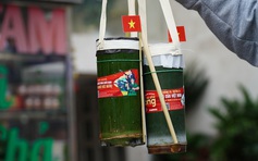 Quán cà phê rộn ràng đón chào đại lễ