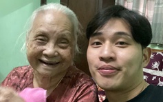 Chuyện của hai bà cháu 'triệu view' được dân mạng 'thả tim' rần rần