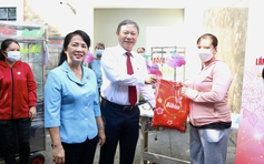 TP.HCM nghĩa tình: Tiên phong giúp dân xóa đói giảm nghèo