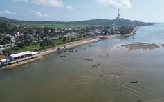 Độc đáo di sản văn hóa phi vật thể: Đua thuyền tứ linh trên sông Trà