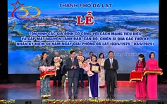 Đà Lạt: Tôn vinh 50 gia đình có công với cách mạng tiêu biểu