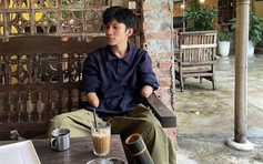 Tình yêu cuộc sống của chàng trai mồ côi mất cả 2 tay