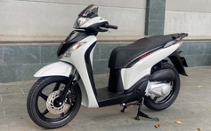 Honda SH Ý dùng 15 năm, bán lại giá 'chát' hơn xe mới