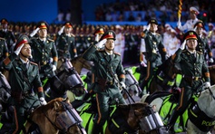 Ngắm dàn kỵ binh trong buổi sơ duyệt diễu binh 30.4 trên đường Lê Duẩn ở TP.HCM