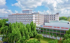 20 năm xứng đáng là 'lá cờ đầu' của y tế miền Tây