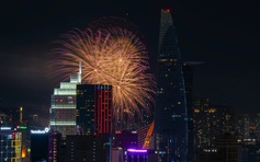 Từ 19 giờ tối nay 30.4, ngoài bắn pháo hoa TP.HCM còn có những sự kiện gì?