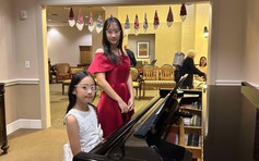 Người Việt ở Mỹ làm chương trình 'Từ Việt Nam với ngàn lời yêu thương'