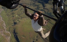 Tom Cruise khiến người hâm mộ 'thót tim' trong trailer 'Mission: Impossible 8'