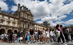 Tại sao người Mỹ sợ đi du lịch nước ngoài dưới thời ông Trump?