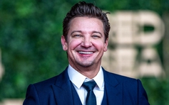 'Thần tiễn' Jeremy Renner kể lại khoảnh khắc 'hồi sinh' thần kỳ