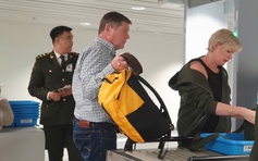 Tân Sơn Nhất có xe trung chuyển miễn phí cho khách nối chuyến từ nhà ga T3