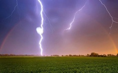 Đang làm ruộng, một người bị sét đánh tử vong