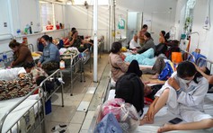 Bệnh viện Ung bướu Cần Thơ quá tải, người bệnh chịu đựng đến bao giờ?