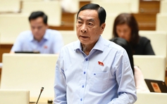 'Liên tục chỉ 1 nhà thầu trúng, có móc nối chủ đầu tư nhà thầu không?'