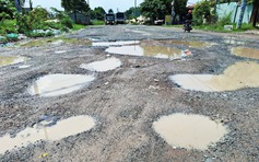 Đường hỏng nặng