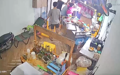 Mong manh ranh giới từ tự vệ đến gây rối trật tự công cộng