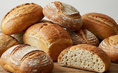Sáng nào cũng 'làm' ổ bánh mì: Bác sĩ nói gì?