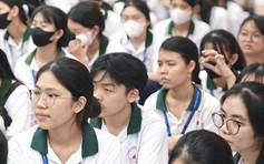 Tuyển sinh ĐH năm 2025: Cộng điểm ưu tiên, khuyến khích cao nhất là bao nhiêu?