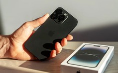 Điều gì xảy ra nếu iPhone để quá lâu dưới ánh nắng mùa hè?