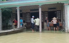 TP.Huế: Chìm thuyền khi qua đoạn ngập lũ, 2 người tử vong