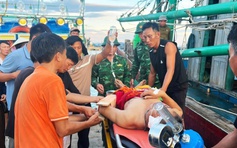 Quảng Bình: Đàm thoại để cấp cứu ngư dân gặp tai nạn trên biển