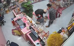 Bình Phước: Bắt giữ 2 nghi phạm cướp tài sản ở cửa hàng quà tặng