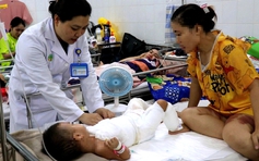 Mẹ hiến da ghép cứu con 2 tuổi bị bỏng nặng do nước sôi