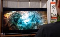 Trải nghiệm các tiện ích thông minh trên mẫu TV TCL C8K