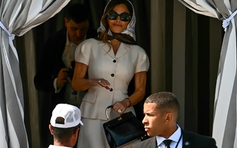 Túi Hermès dát vàng của vợ tỉ phú Jeff Bezos có giá hơn 6,5 tỉ đồng