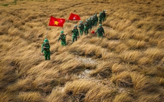 Triển lãm ảnh ‘Ngũ sắc’: Lời tri ân chân thành đến vẻ đẹp cuộc sống