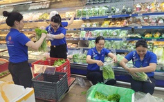 Co.opmart đảm bảo nguồn hàng ổn định và hỗ trợ cộng đồng an toàn vượt bão
