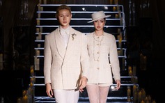 Khi thời trang viết nên chuyện tình cổ tích của tình yêu lứa đôi