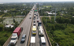 Rút kinh nghiệm vụ sửa cao tốc TP.HCM - Long Thành gây ùn tắc nghiêm trọng: Phải xin ý kiến trước khi thi công