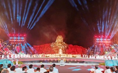 'Bản hùng ca bất diệt' đưa người xem trở về năm tháng hào hùng của dân tộc