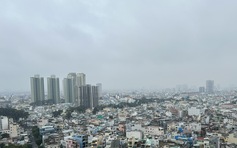 Sáng nay trời TP.HCM như Đà Lạt, sương mù hay ô nhiễm không khí?