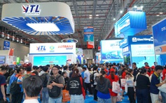 Đông nghẹt người dự triển lãm về logistics ở TP.HCM