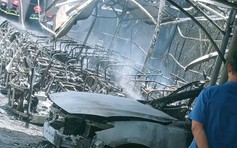 Hỏa hoạn thiêu rụi 9 xe điện du lịch, 1 ô tô ở khu du lịch 