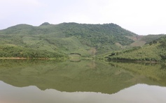 Gần hồ thủy lợi nhưng lúa vẫn 'khát'