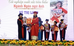 Nhiều công chức, viên chức nhận bằng cử nhân, kỹ sư