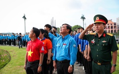 Lễ chào cờ đặc biệt khẳng định niềm tự hào 'Tôi yêu Tổ quốc tôi'