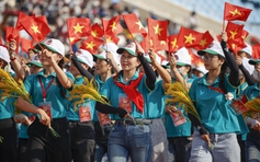 Hơn 2.000 người thuộc khối quần chúng hợp luyện nhiệm vụ A80