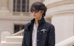 Váy ngắn và trang phục tweed tiếp tục dẫn đầu xu hướng mùa thu