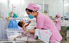 TP.HCM tăng thưởng phụ nữ sinh 2 con lên 5 triệu đồng
