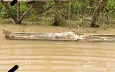 Tìm tung tích thi thể và quan tài trôi trên hồ thủy điện