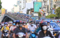 TP.HCM có hơn 11 triệu xe cá nhân, đường phố tăng gấp đôi mới đủ chỗ chạy